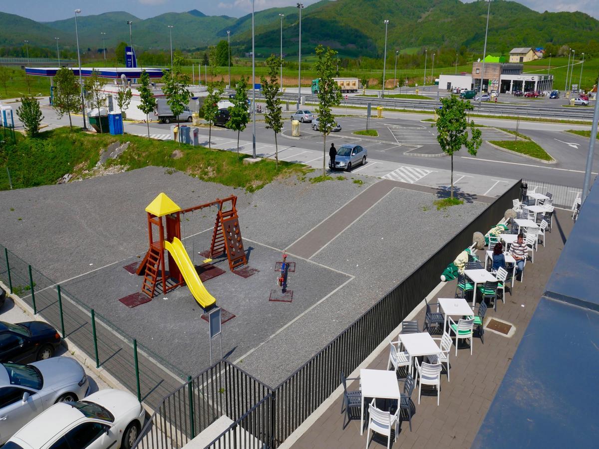 Hotel Lika Sjever Brinje Dış mekan fotoğraf