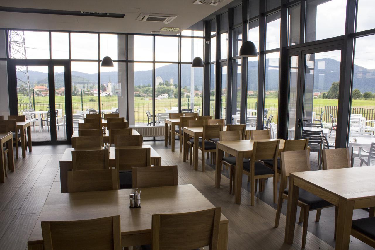 Hotel Lika Sjever Brinje Dış mekan fotoğraf